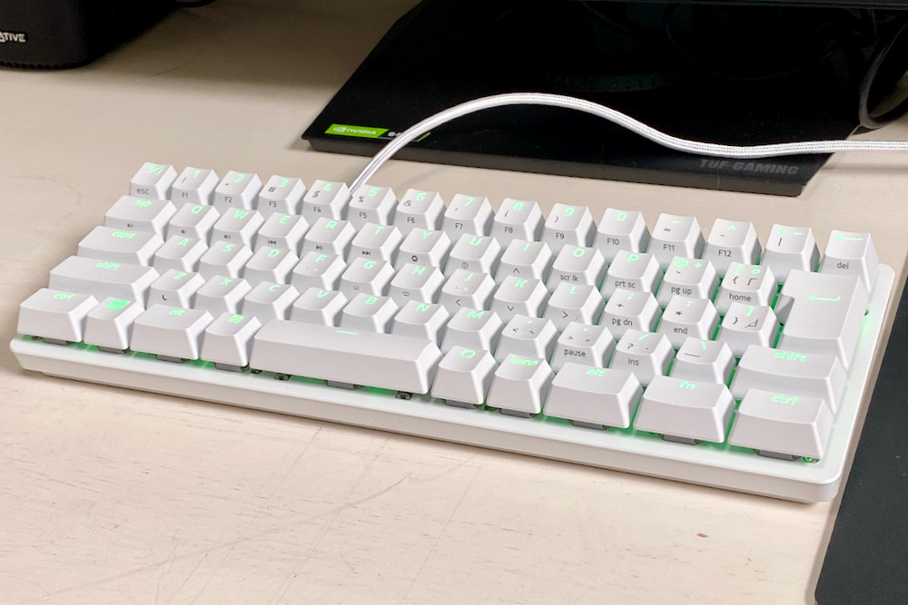 Razer Huntsman Mini JP mercury whiteリニア軸 - PC周辺機器